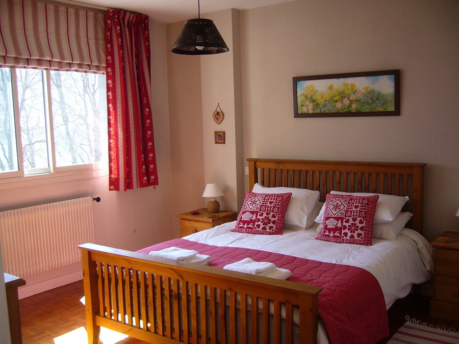 Bedroom with king-sized bed