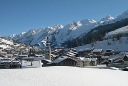 snow at La Clusaz